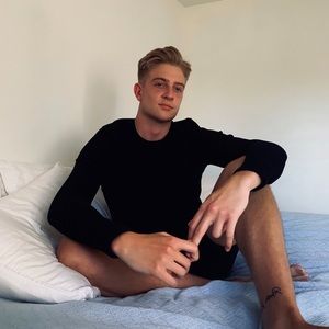 Meet your Posher, Kurtis